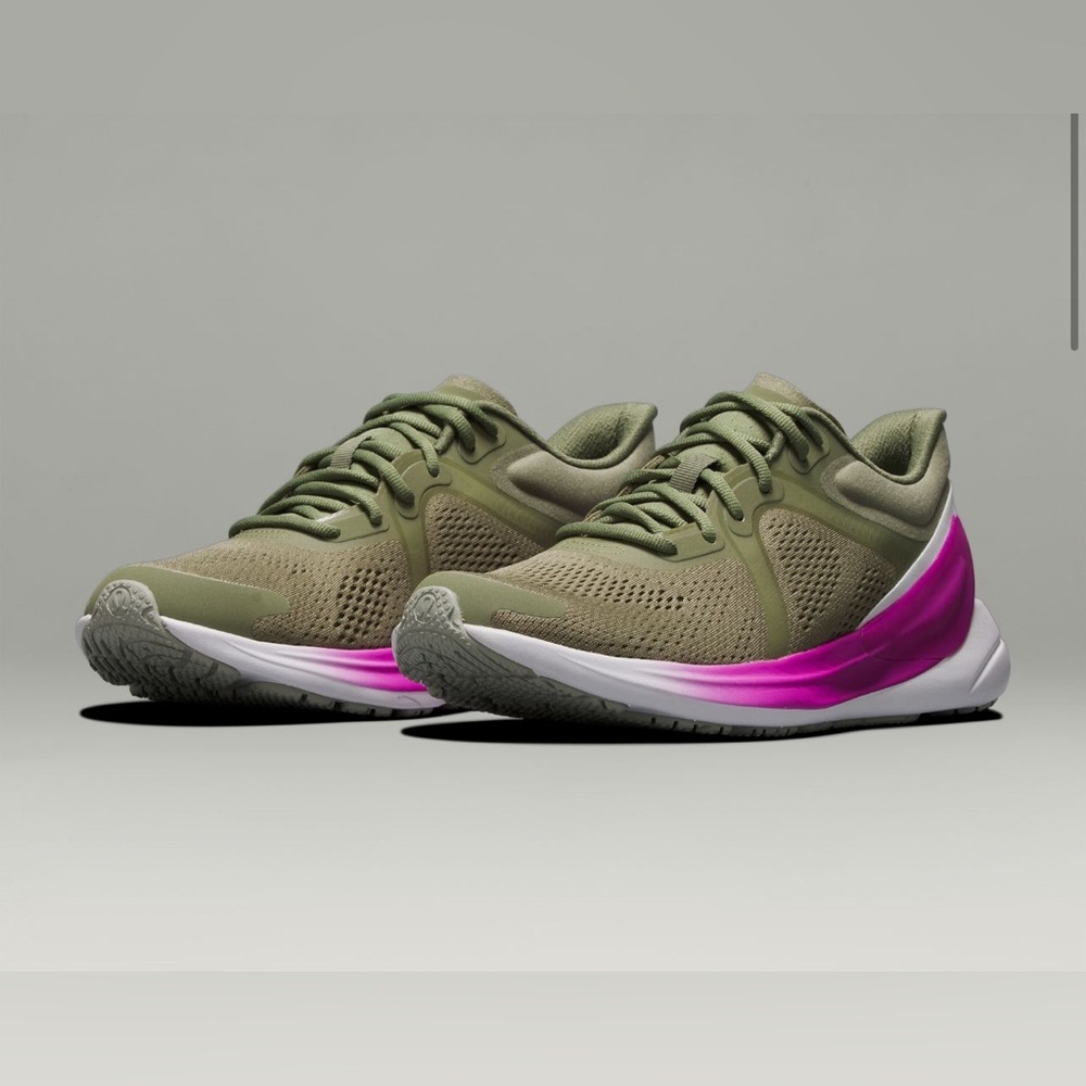 Lululemon Blissfeel Running Shoe Brand NEW as shipped